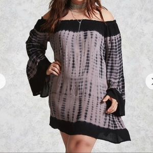 Tie-Dye Off the Shoulder Dress w/ Flowy Sleeves